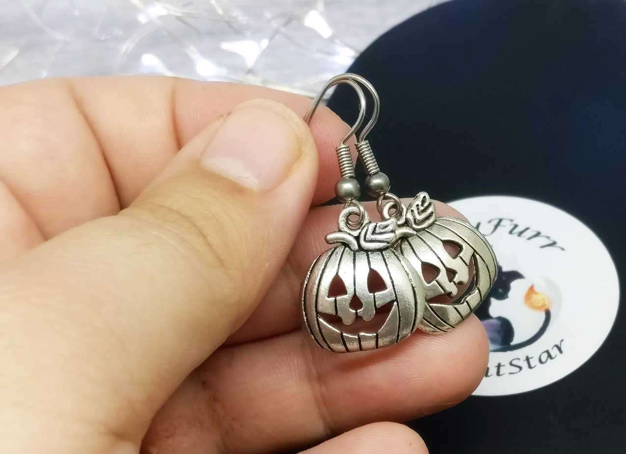 Pumpkin/ Jack O'Lantern Tibetan Silver Earrings
